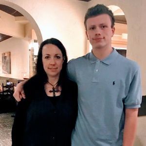 Meet your Posher, Evan